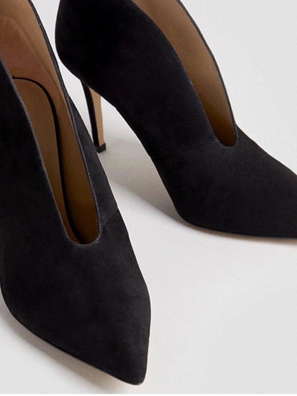Karen Millen Black Suede Pointed Pump with Subtle Gold Trim